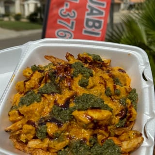 Butter Chicken Fries